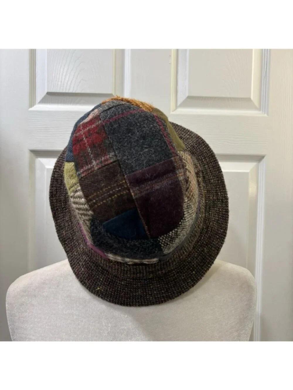 Hanna Hats Irish Walking Hat Patchwork Tweed Size M Donegal Handmade